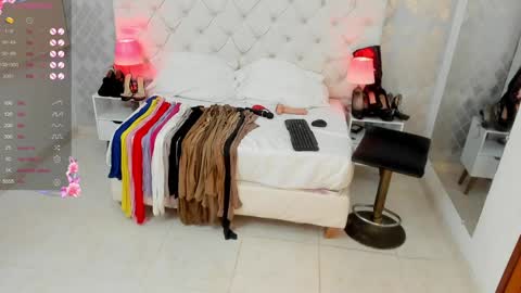 Snapshot of saraa_cute1 chatting on January 25, 11:00 pm Saraa Gomez online show from January 25, 11:00 pm