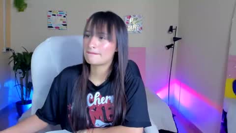 Sarah Ramirez online show from December 19, 4:13 am