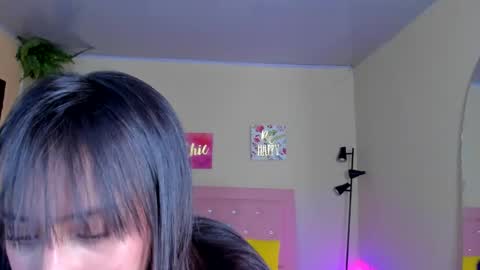 Sarah Ramirez online show from December 19, 7:18 am