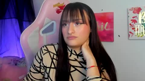 Sarah Ramirez online show from December 28, 7:11 am