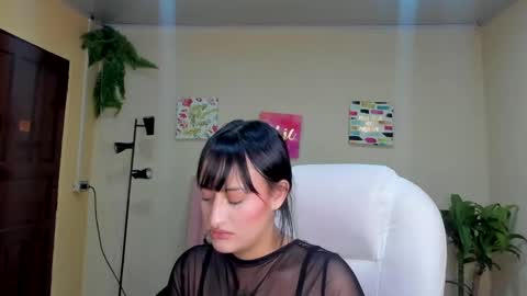 Sarah Ramirez online show from February 6, 11:43 am