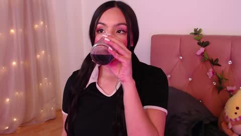          online show from February 5, 5:31 pm