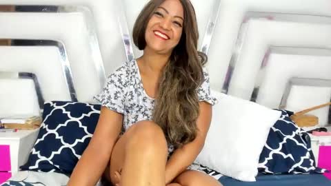 Sara online show from March 10, 7:18 pm