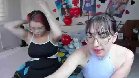 Alahia and Marilyn online show from February 15, 1:38 pm