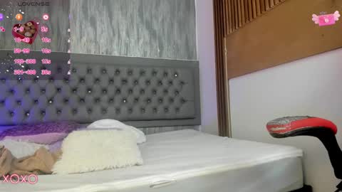   online show from February 13, 10:12 am