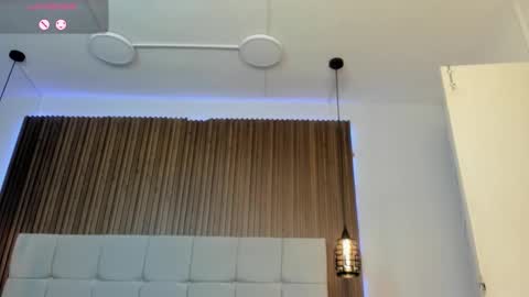   online show from September 20, 10:05 am