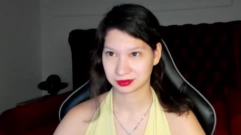 SaraDenars online show from November 24, 5:18 am