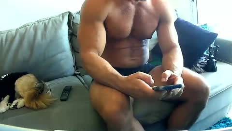 Snapshot of saradoflexx chatting on November 12, 1:44 pm Briccio online show from November 12, 1:44 pm