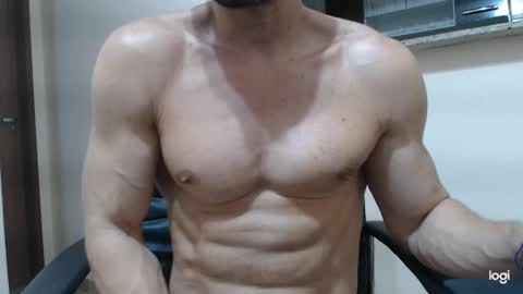 saradorj92 online show from December 12, 6:47 am