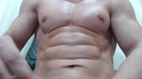 saradorj92 online show from September 24, 7:17 pm