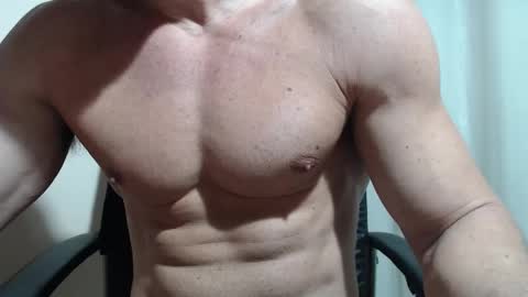 saradorj92 online show from March 16, 3:34 am