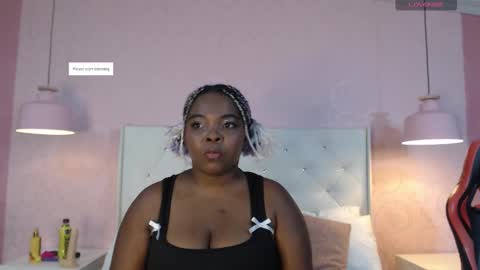 Snapshot of saradunss chatting on September 28, 6:57 pm saradunss online show from September 28, 6:57 pm