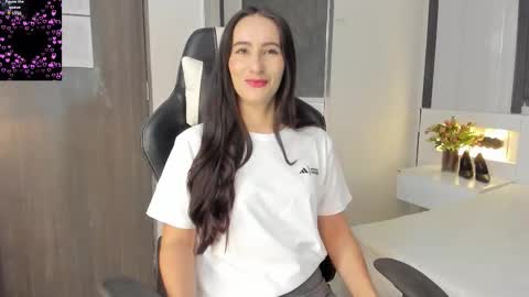  Sara Gomez  online show from December 2, 1:17 pm