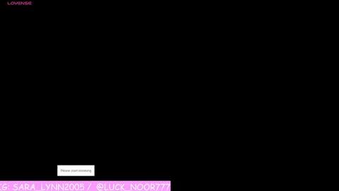 Snapshot of sarah___lynn chatting on December 4, 2:09 am sarah IINDEPENDENT MODEL online show from December 4, 2:09 am