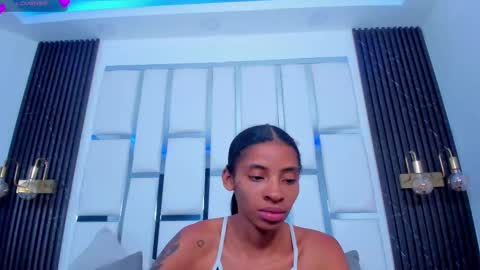 sarah_ashbourne online show from October 4, 2:15 pm