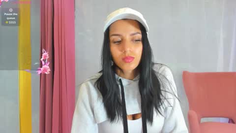 Sara online show from September 10, 8:14 am