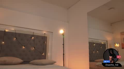 Snapshot of sarah_hiill chatting on September 20, 9:05 pm online show from September 20, 9:05 pm