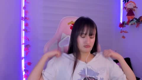 Snapshot of sarah_ramirez777 chatting on November 6, 3:07 am Sarah Ramirez online show from November 6, 3:07 am