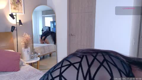 Snapshot of sarah_rayy chatting on November 9, 5:00 pm sarah_rayy online show from November 9, 5:00 pm