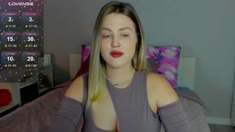 Sarah online show from September 25, 12:58 am