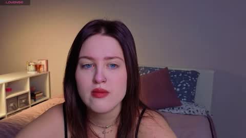 Sarah online show from February 1, 11:14 pm