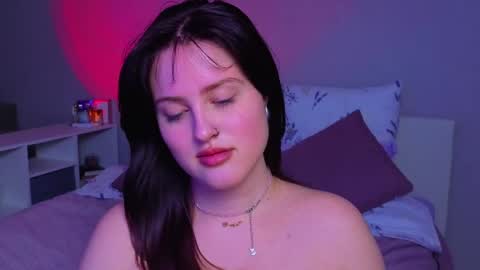 Sarah online show from May 15, 10:50 pm
