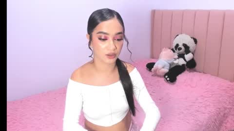 Snapshot of sarah_stone15 chatting on October 29, 3:31 am Sarah online show from October 29, 3:31 am