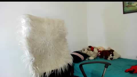 Sarah online show from November 28, 9:01 am