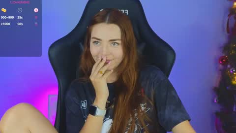 Snapshot of sarah_swtt chatting on January 8, 6:09 am - next broadcast 28 nov 7 pm Col online show from January 8, 6:09 am