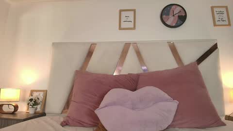 Sarah Evans online show from December 11, 1:58 am