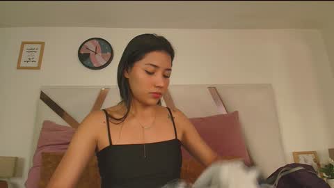 Sarah Evans online show from December 22, 11:22 am