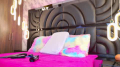 Sarah online show from January 17, 11:17 am