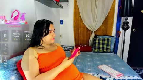  SARAHJEY     online show from December 4, 6:38 pm