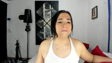  SARAHJEY     online show from April 21, 1:07 am