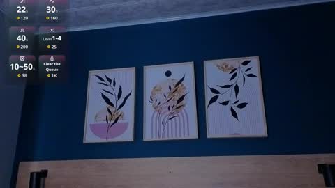 Sarah online show from October 22, 11:43 am