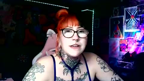 Sarah T online show from February 27, 6:07 am