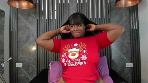 Snapshot of saraievans chatting on December 14, 3:45 am Sarai online show from December 14, 3:45 am