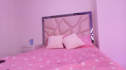 Snapshot of sarak_ chatting on October 28, 11:58 am Sara online show from October 28, 11:58 am