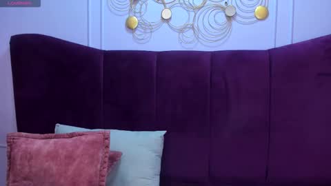   online show from November 30, 11:58 am