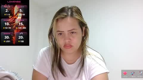 sara martinez online show from February 25, 11:41 am