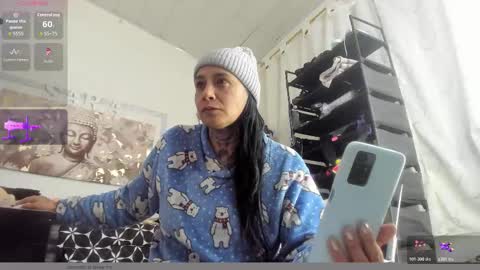 jhoa online show from November 18, 5:17 pm