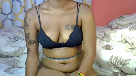 Sarah online show from November 15, 3:37 am