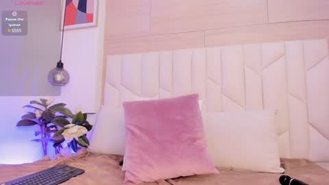 Sara online show from February 3, 10:21 pm