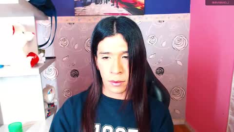 Snapshot of sarasofia44 chatting on February 23, 6:49 am Sara Sofia online show from February 23, 6:49 am