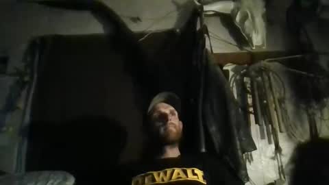 sarge452794970 online show from June 5, 10:43 am