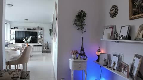 sarha online show from February 10, 5:19 pm