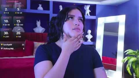 Sari  online show from October 21, 9:26 pm