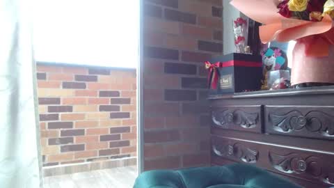 Sara online show from January 28, 7:53 pm