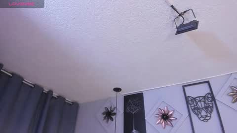 Sara  online show from January 4, 3:29 am