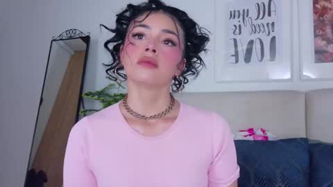 Sara online show from January 17, 9:51 pm